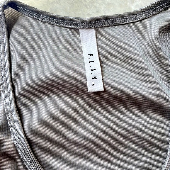 Tank top - Picture 4 of 4